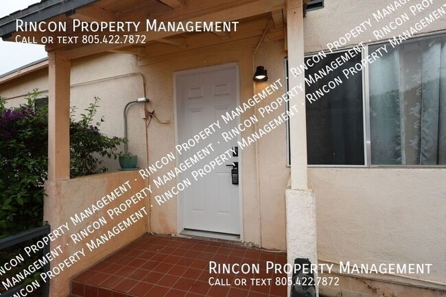 Foto del edificio - 329 E Scott St