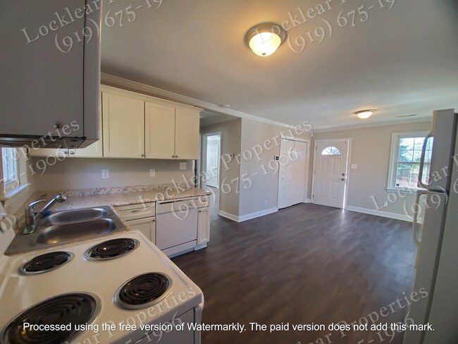 Foto del edificio - 608 Hugh St