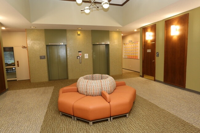 Lobby - Plymouth Place Retirement Community 62+