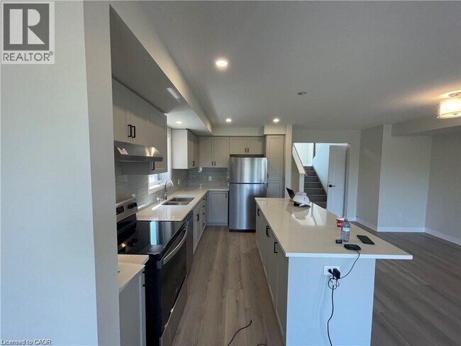 Building Photo - 15 Stauffer Woods Trl