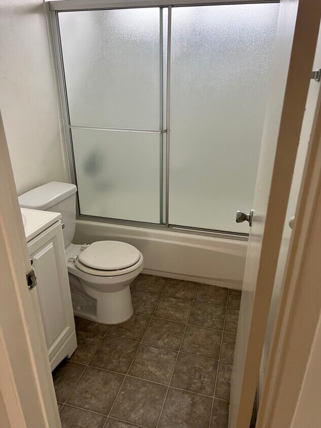 Building Photo - 12531 Pacific Ave