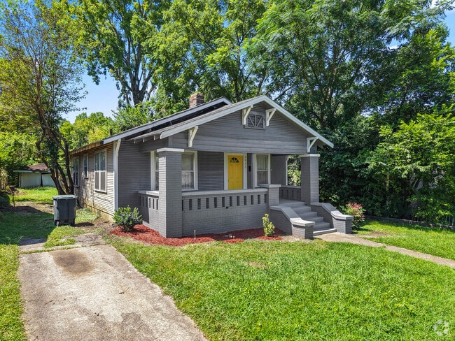 Building Photo - 3915 41st Ave N