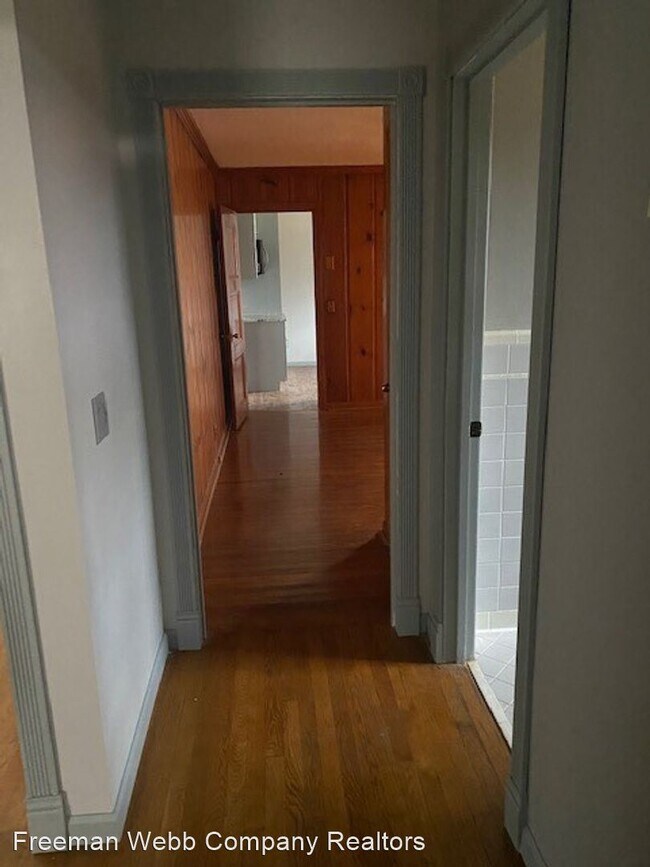 Foto del edificio - 3 br, 1.5 bath House - 2625 Western Hills Dr.