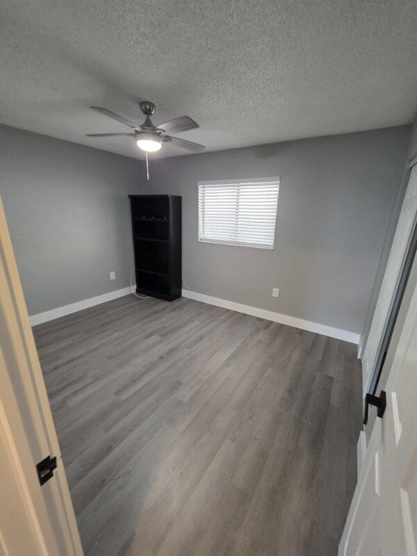 Foto del edificio - 470 NE 18th Ave