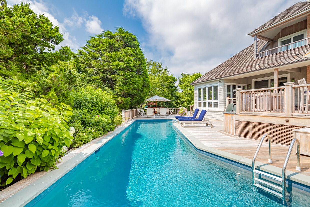 7 Dune Ln, Amagansett, NY 11930 House Rental in Amagansett, NY