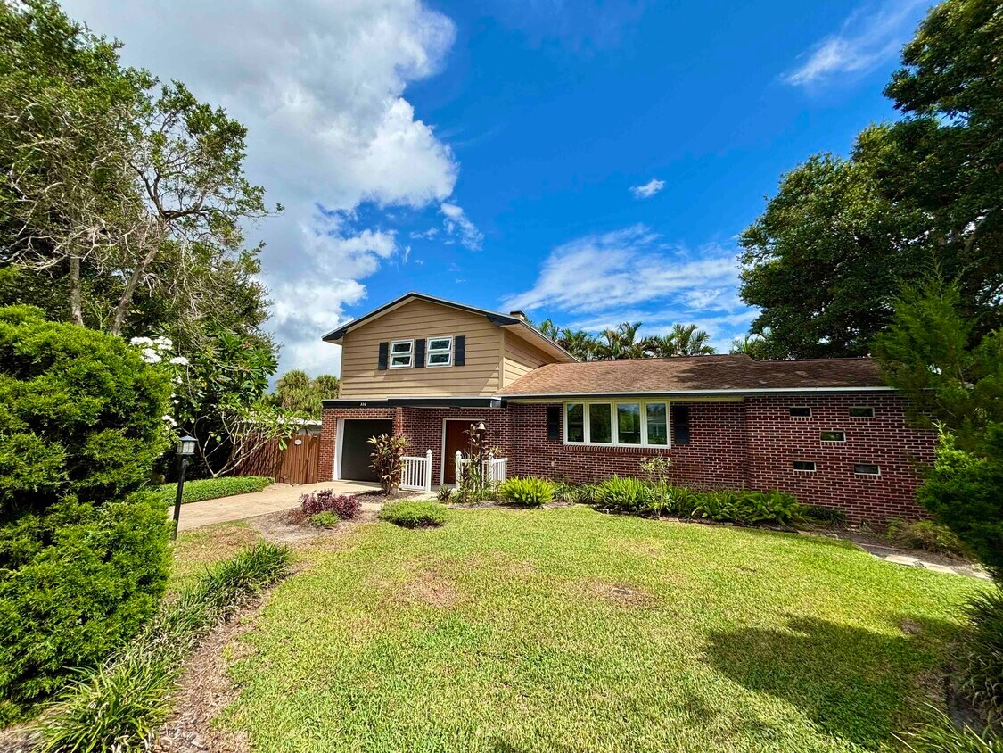 Foto principal - 320 Kenzel Ct