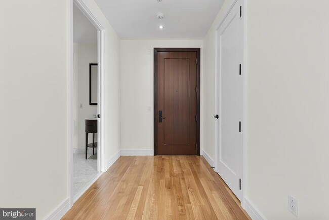 Foto del edificio - 3303 Water St NW