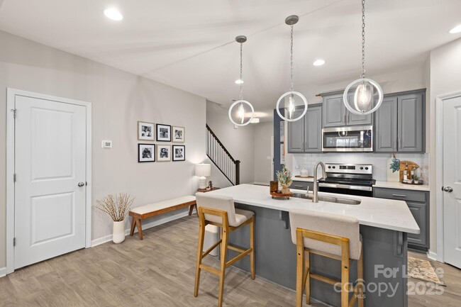 Building Photo - 14041 Whistling Teal Dr