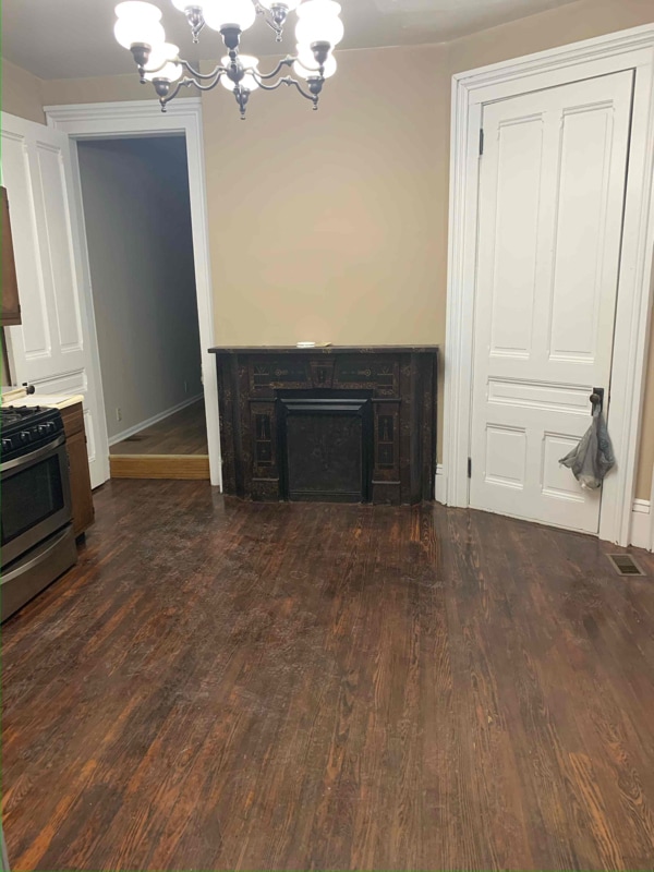 Photo - 401 E Chestnut St Apartment