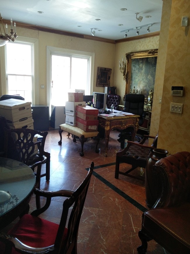 Interior Photo - 813-815 Morris Park Ave