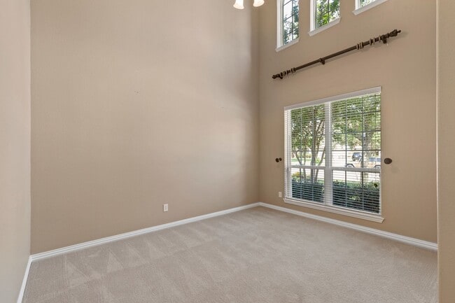 Building Photo - Beautiful Home In Exemplary Mansfield ISD