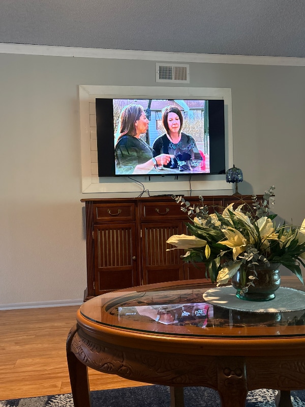 Building Photo - 2261 Swedish Dr