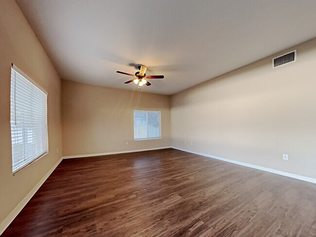 Building Photo - 2631 Buckhorn Preserve Boulevard