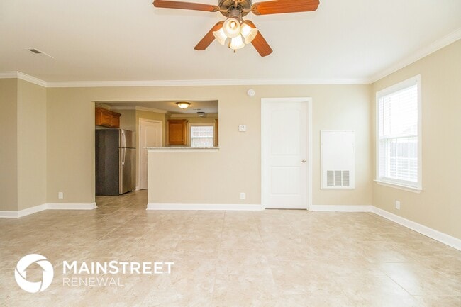 Building Photo - 1513 Sunray Dr