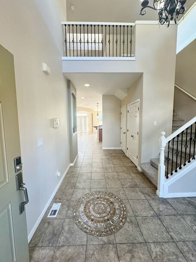 Foto del edificio - Stylishly updated 4 BedroHome in Park at Creekside — Ideal Location, Great Schools, Modern Comfor...