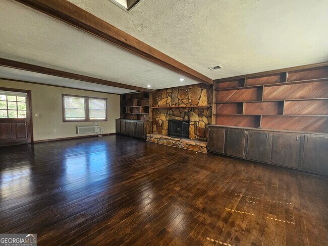 Foto del edificio - 150 Jefferson Blvd