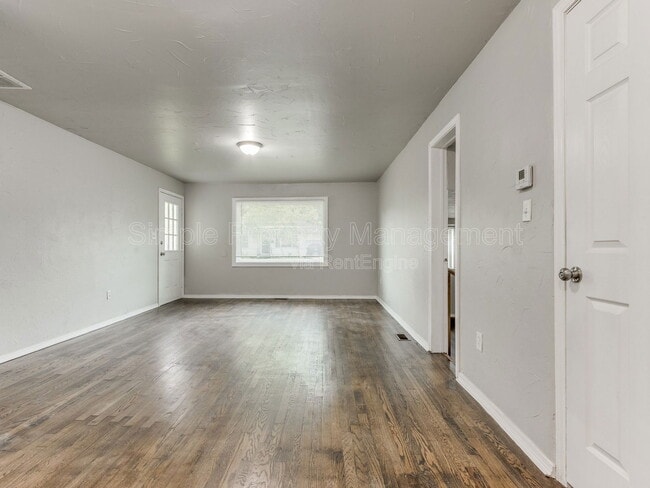 Photo - 1800 Hampton Rd House