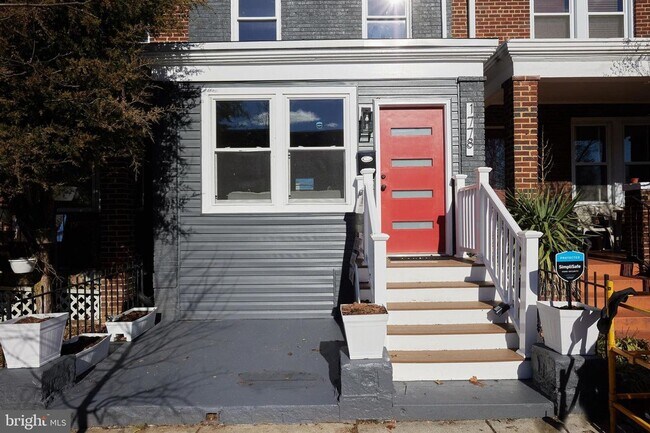 Foto del edificio - Amazing 4 BR/2.5 BA Townhome in Langston!