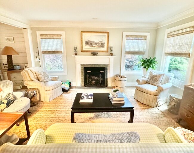 Foto del edificio - 9 Barclay Ct