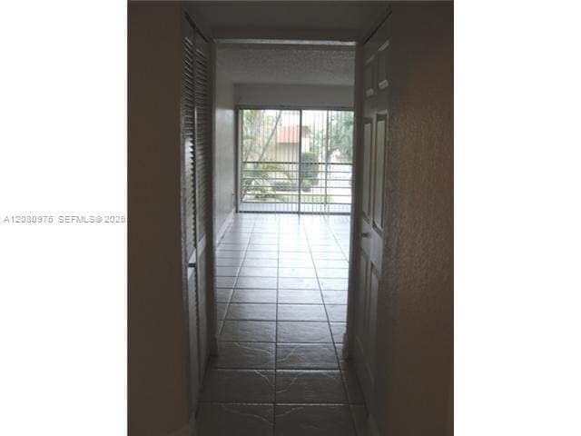 Building Photo - 4235 N University Dr