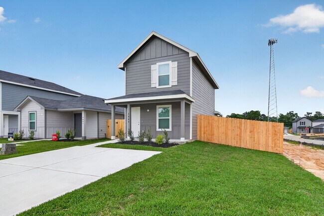 Building Photo - 2065 E Gemini Dr