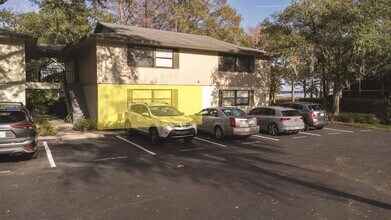 Building Photo - 21 Cristina Ct