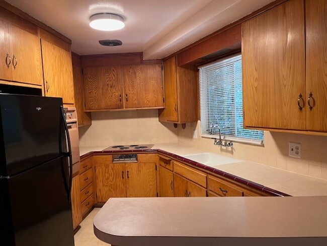 Foto del edificio - 5428 Claremont Ave