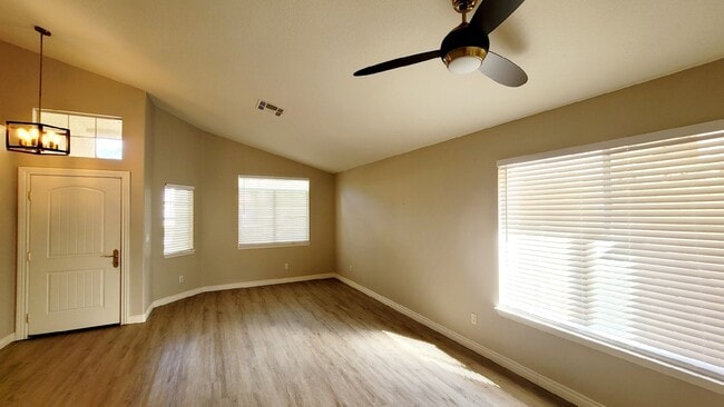 Building Photo - 2417 Wild Ginger Ln