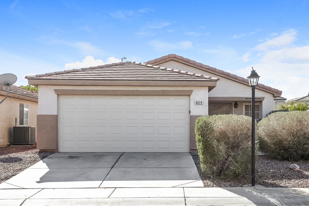 Foto principal - 4829 Peaceful Pond Ave