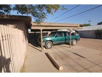  - 2213 E Fillmore St