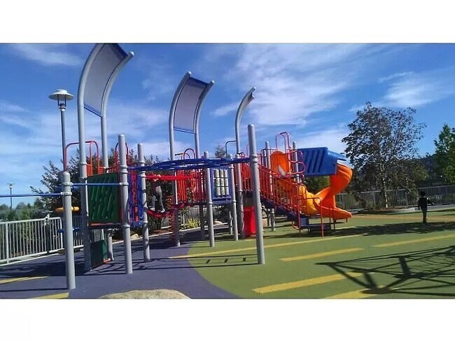 Near by Park - 2852 Saratoga Dr