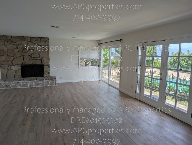 Building Photo - 3246 Dolonita Ave
