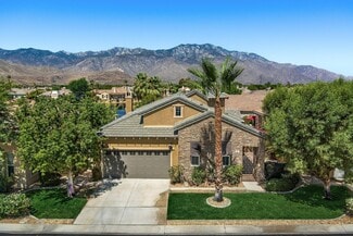 Building Photo - 9 Shoreline Dr