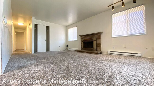 Foto del edificio - 3 br, 1 bath House - 3540 E Portland Avenue