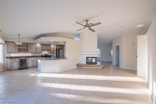 Foto del edificio - 2497 Swan Ridge Ave
