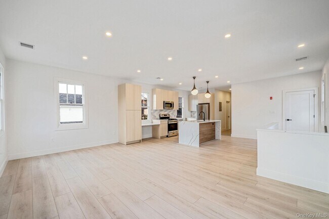 Foto del edificio - 24 Skillman St