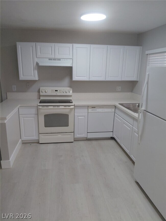 Foto del edificio - 5228 Garden Ln