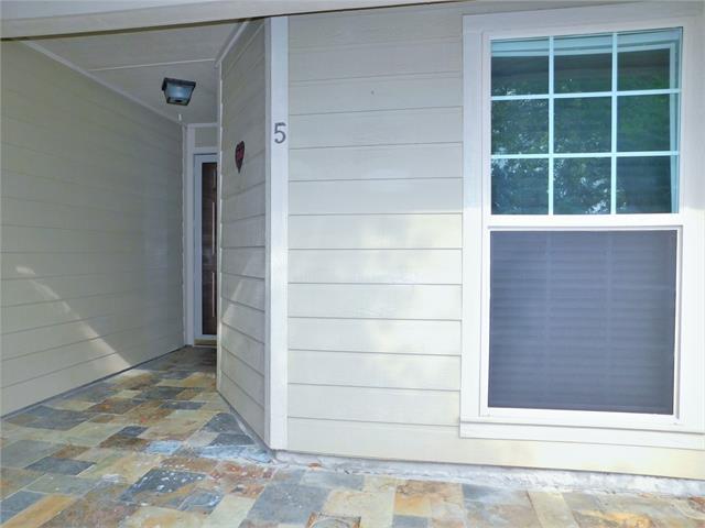 Building Photo - 5 Alamosa Dr