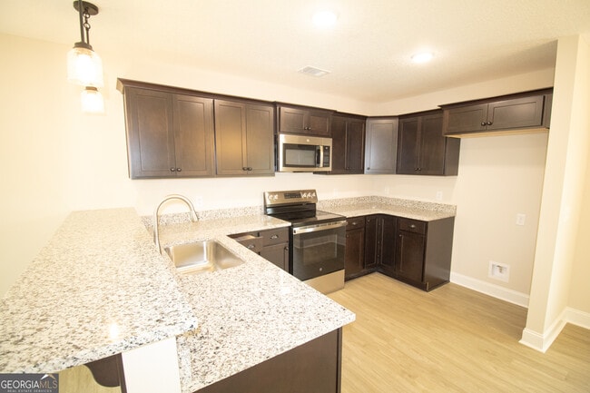 Foto del edificio - 122 Enclave Ct