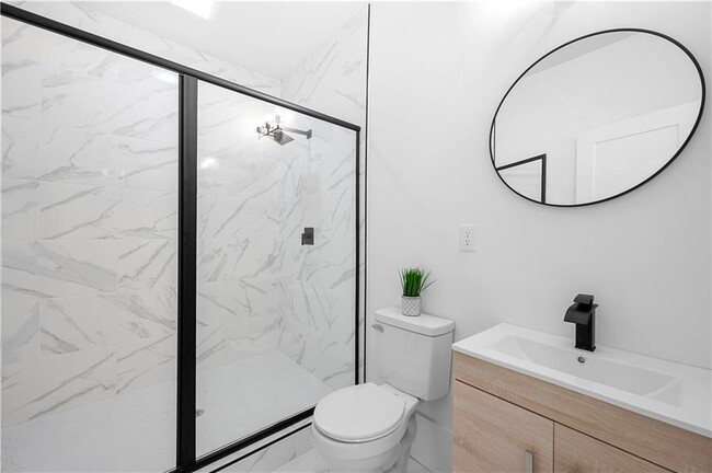 Modern 2nd bathroom - 2415 Main St NW