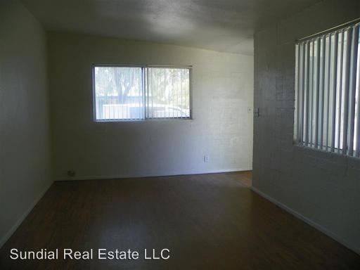 Building Photo - 909 S Mariana St