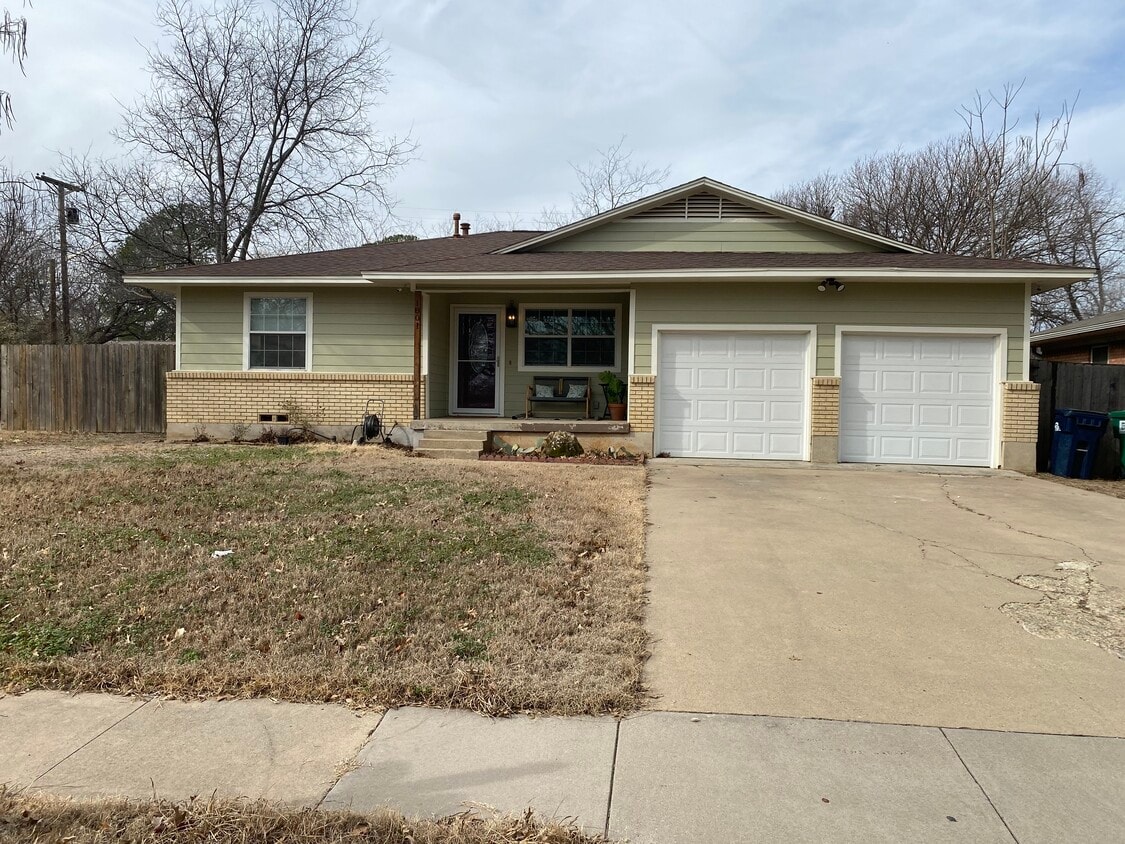 1801 Redwood Pl, Denton, TX 76209 House for Rent in Denton, TX