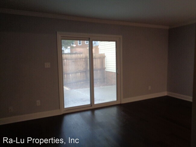 Foto del edificio - 2 br, 1.5 bath House - 302 Oak Harbor Lane