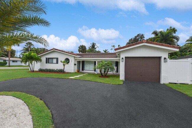 Foto del edificio - 700 SW 4th St