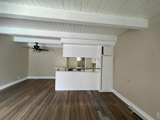 Interior Photo - Lakeside Villa