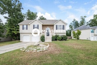 Building Photo - 2540 Lithia Ridge Dr