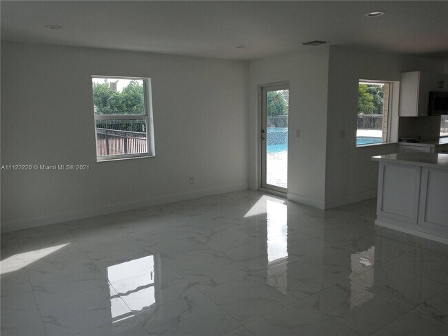 Building Photo - 23400 SW 217th Ave