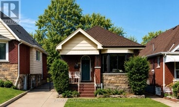 Building Photo - 278 Huxley Ave S