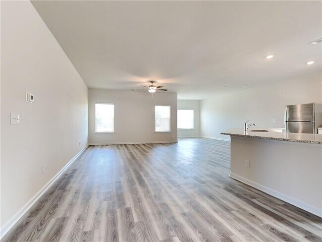 Building Photo - 1258 Fendt Dr