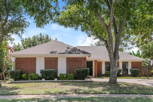 Building Photo - 3309 Country Creek Ln